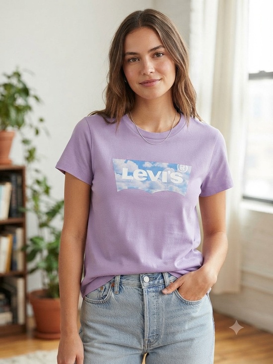 Levi's Tops - Levi's Lavender Short Sleeve Logo Tee